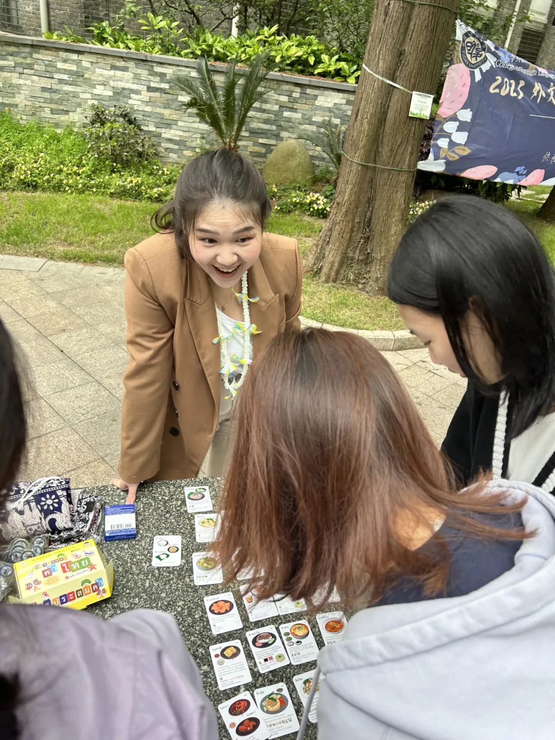 英语语法和泰语语法_泰语的语法规则是怎样的_泰语语法常用句型pdf