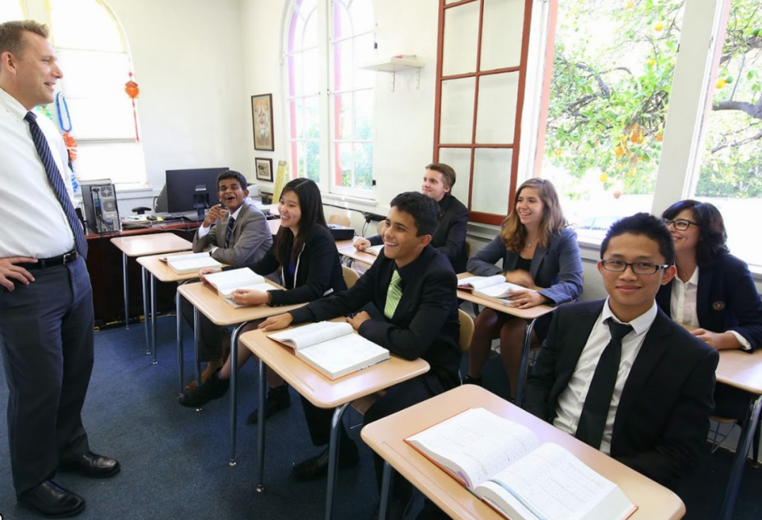 留学高中英语准备去哪里读_高中留学英语水平_高中准备去留学英语